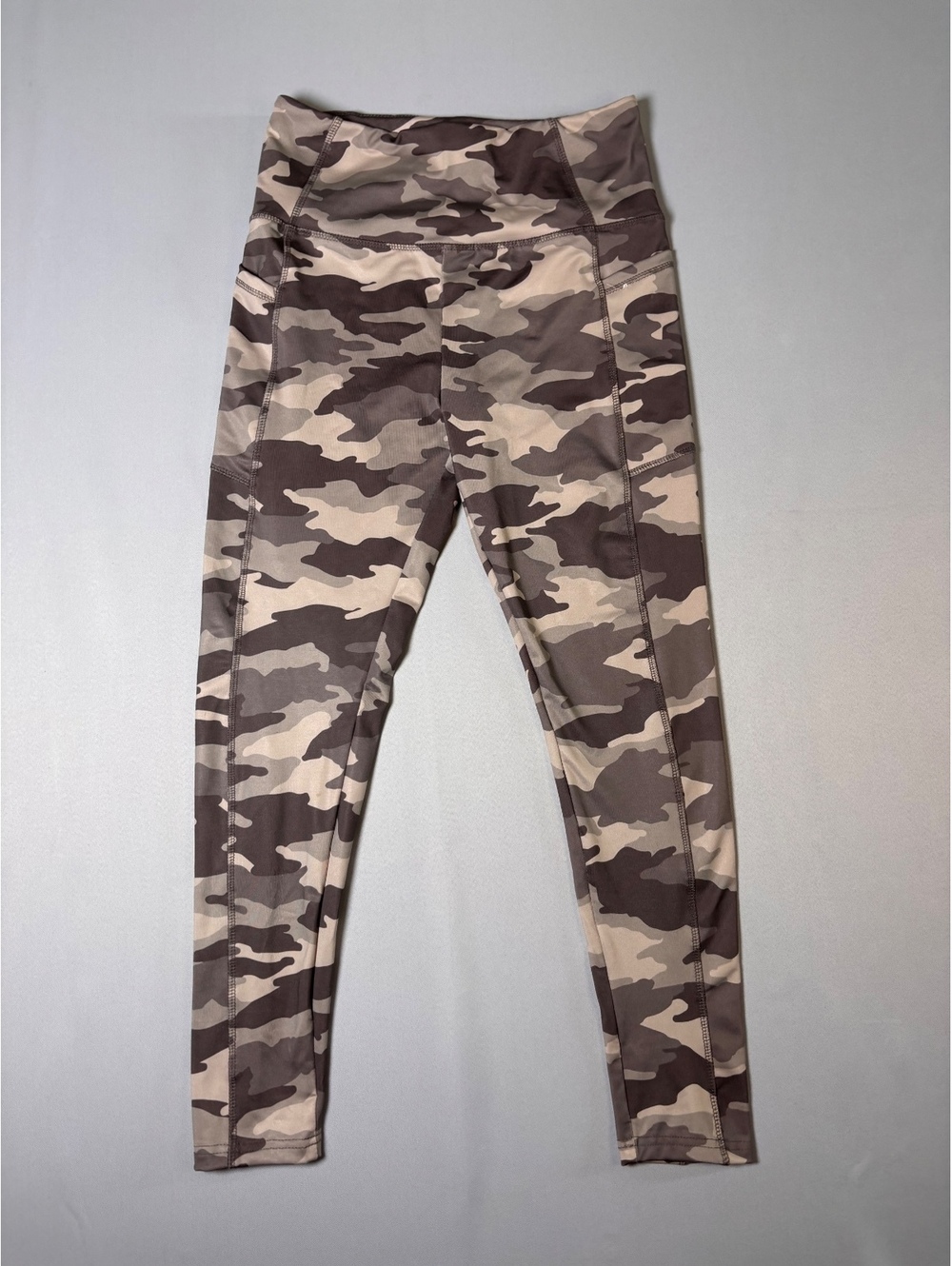 Ready To Go Women's Camouflage Leggings Size Large